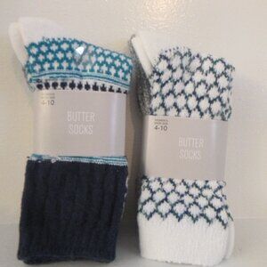 4 NEW PAIR BUTTER SOCKS CUDDLY SOFT & WARM BLUE & WHITE & GRAY w/BONUS GIFT